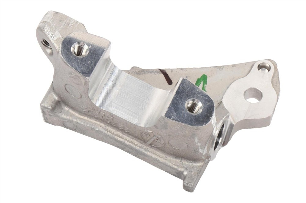 GM Genuine Parts Front Passenger Side Suspension Stabilizer Shaft Clamp