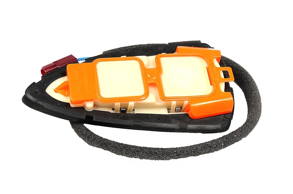 GM Genuine Parts Digital Radio, Mobile Telephone, and Vehicle Location Antenna Base