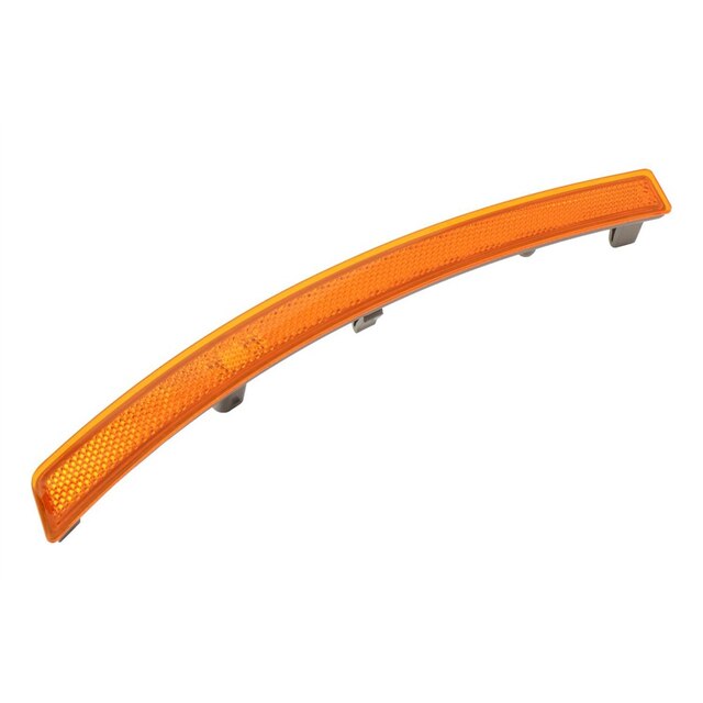 GM Genuine Parts Front Passenger Side Marker Lamp