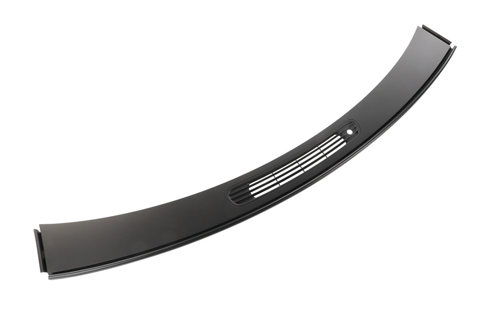 GM Genuine Parts Ebony Instrument Panel Upper Trim Panel