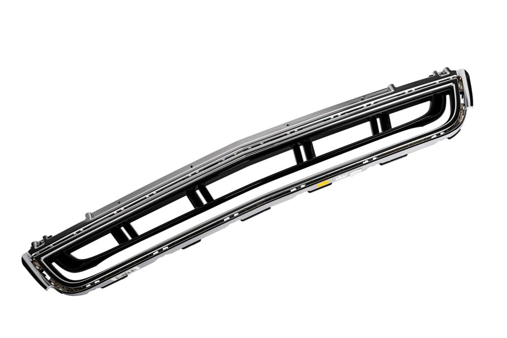 GM Genuine Parts Front Lower Grille