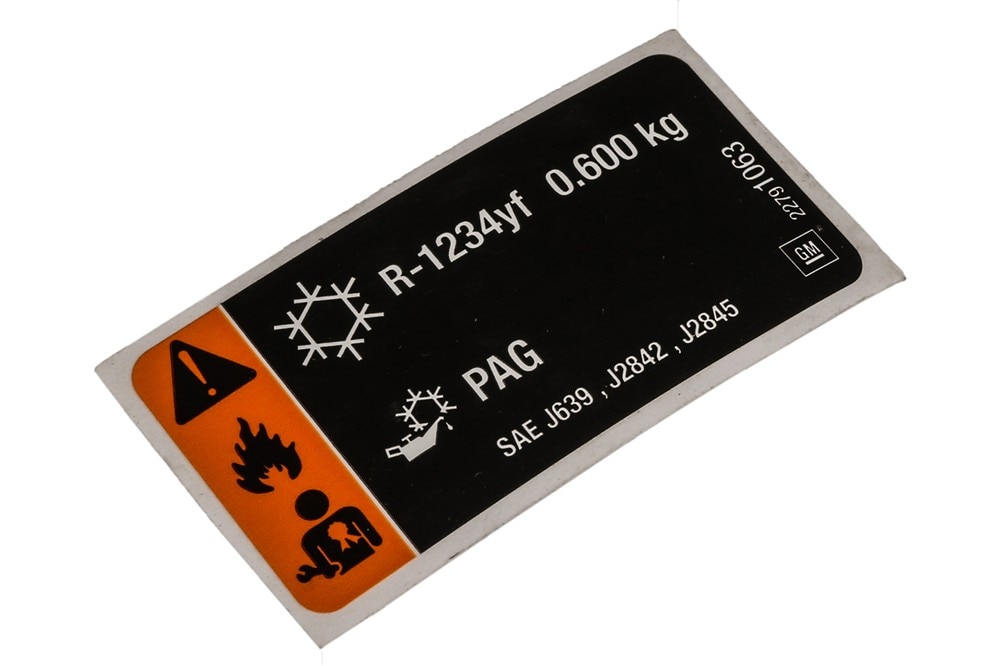GM Genuine Parts Air Conditioning Refrigerant Charge Label