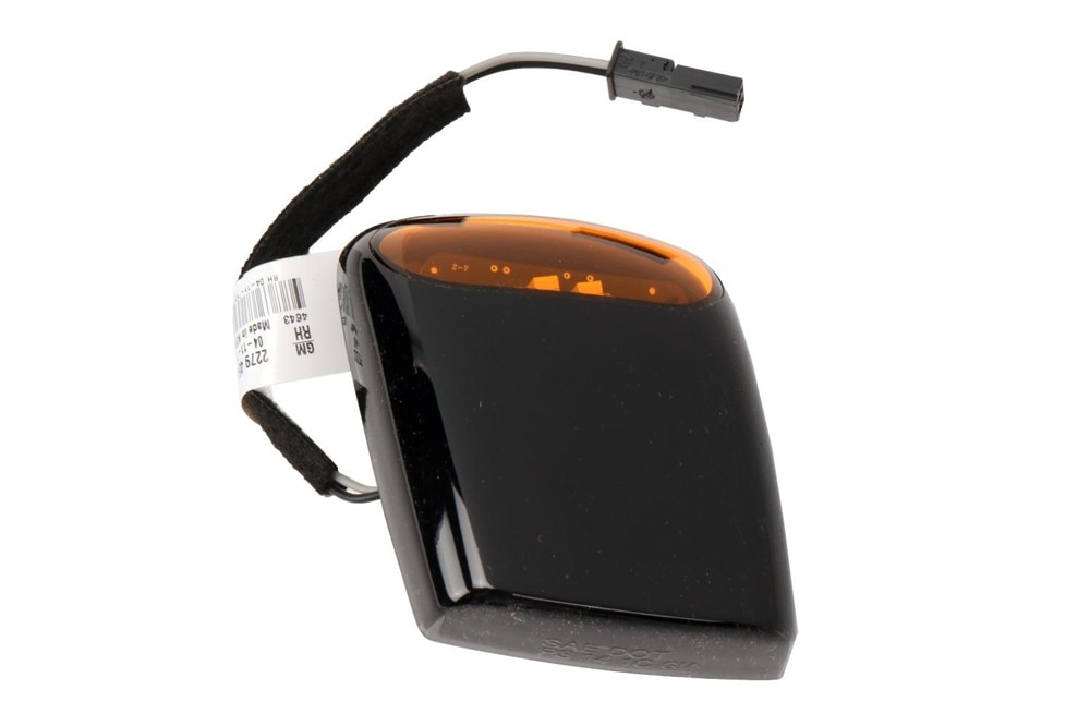 GM Genuine Parts LED Amber Front Passenger Side Clearance Lamp