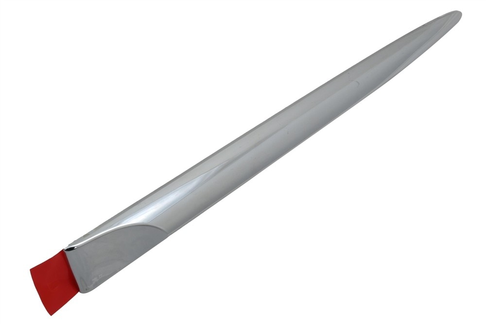 GM Genuine Parts Bright Chrome Passenger Side Rear Door Molding