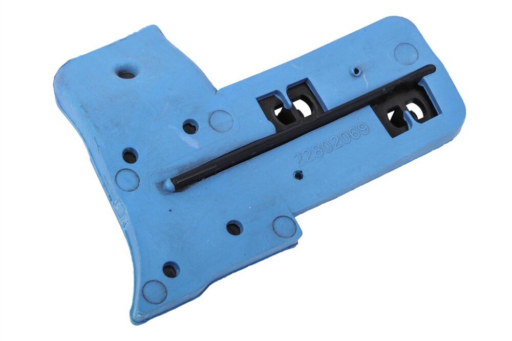 GM Genuine Parts Driver Side Body Side Inner Panel Insulator