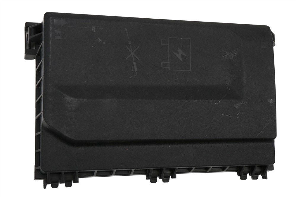 GM Genuine Parts Front Compartment Fuse Block Cover
