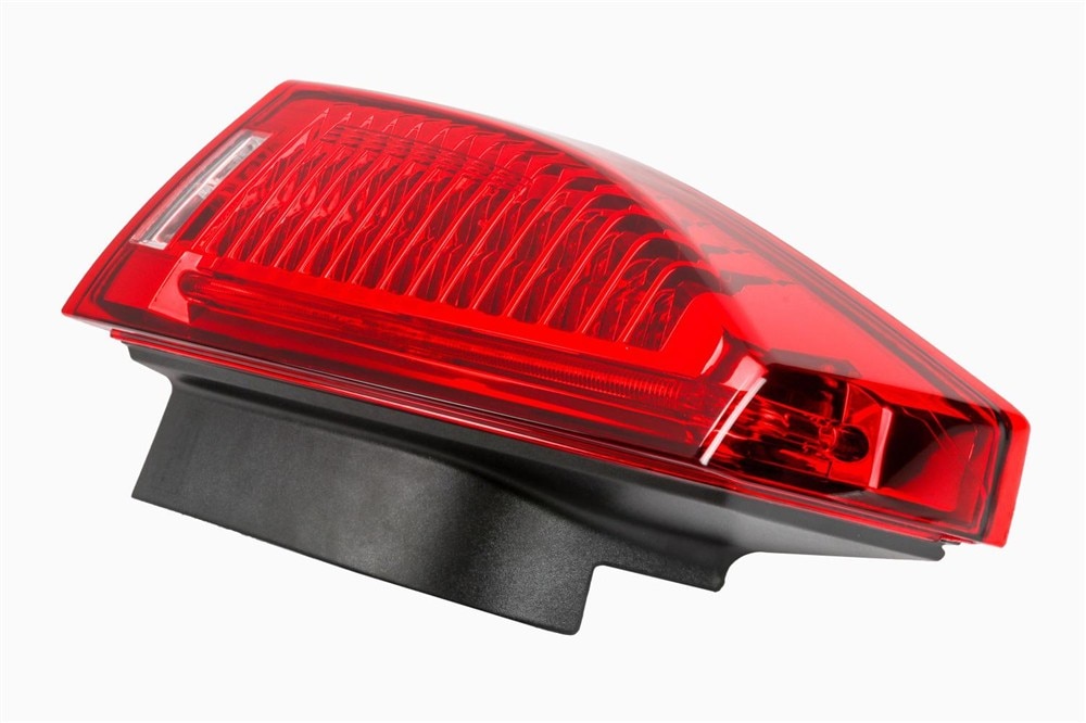 GM Genuine Parts Driver Side Tail Lamp