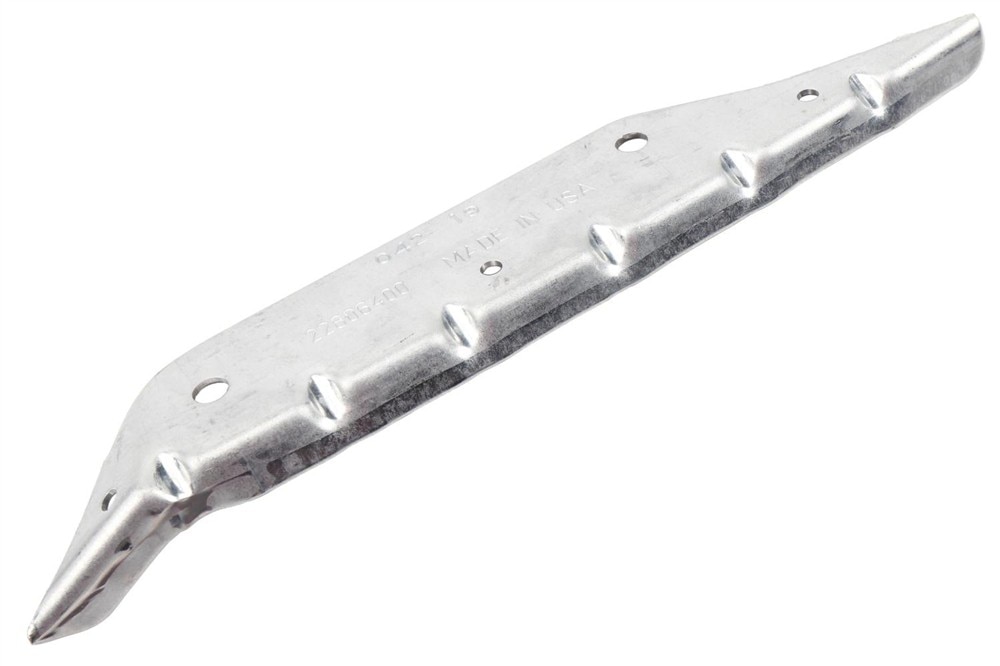 GM Genuine Parts Passenger Side Front Bumper Fascia Outer Bracket