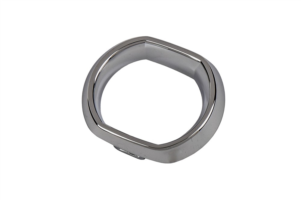 GM Genuine Parts Bright Chrome Front Passenger Side Fog Lamp Bezel