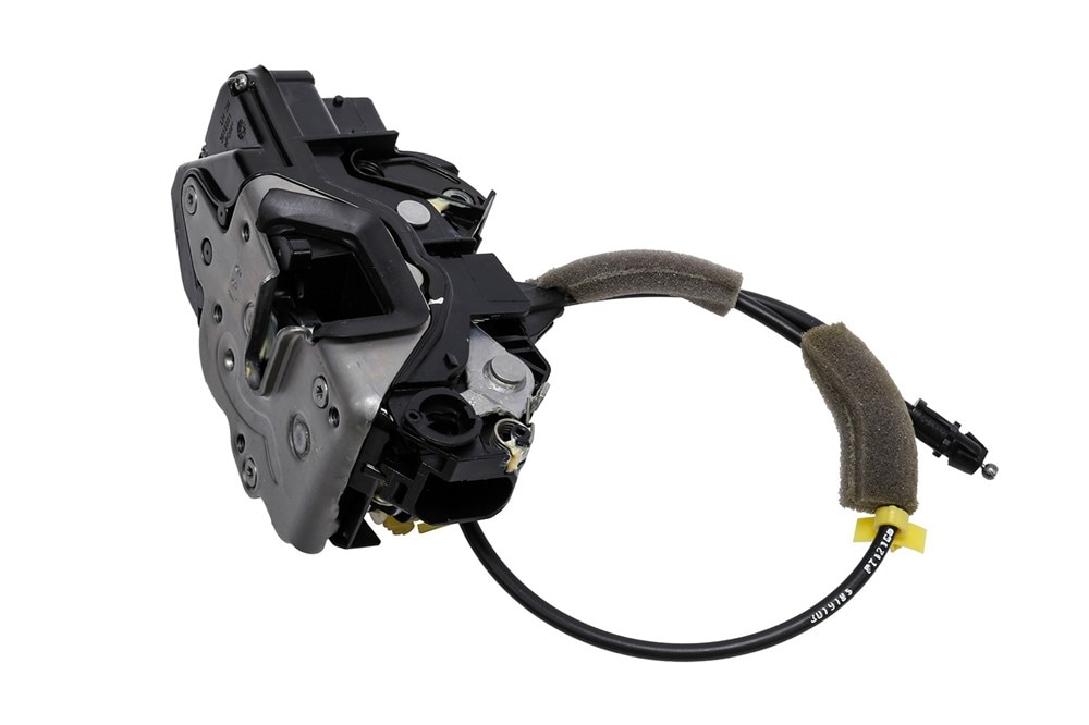 GM Genuine Parts Front Driver Side Door Latch