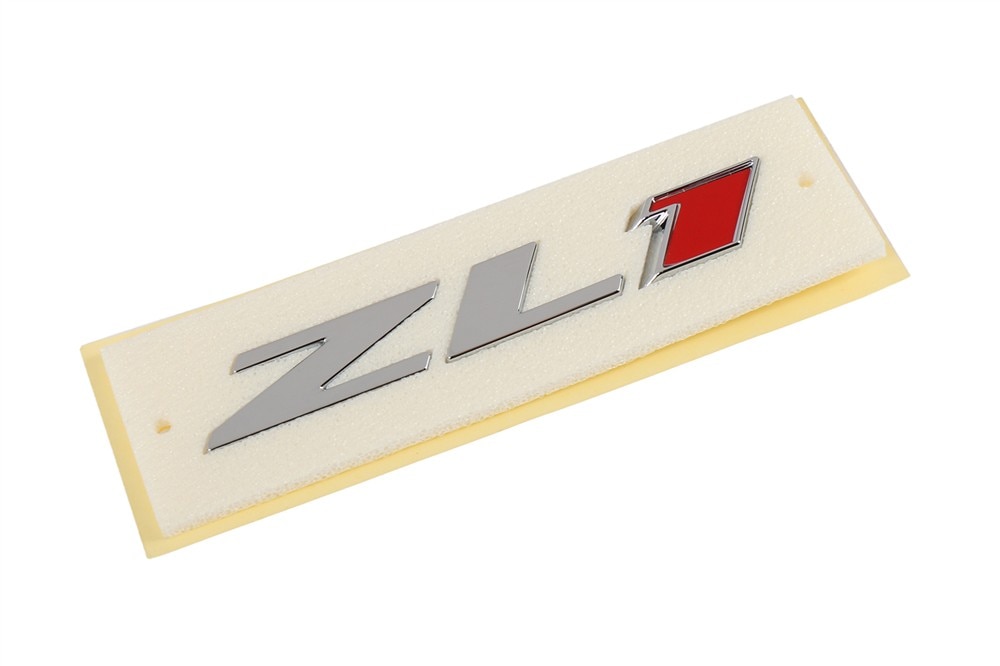 GM Genuine Parts Front Grille Z21 Emblem