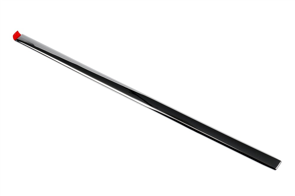 GM Genuine Parts Outside Rear Driver Side Door Molding in Chrome