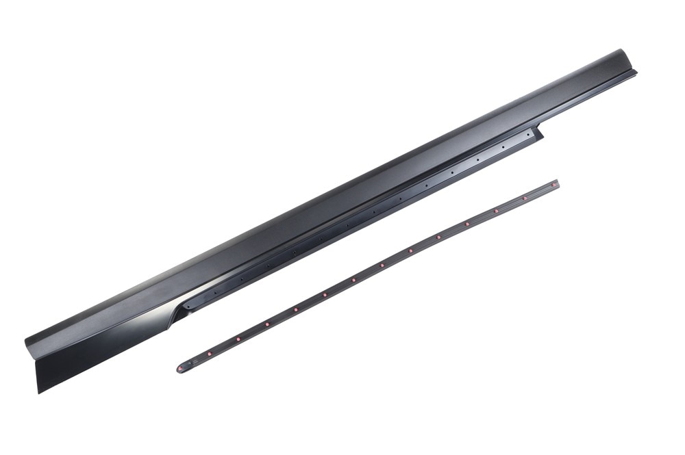 GM Genuine Parts Primed Driver Side Rocker Panel Molding