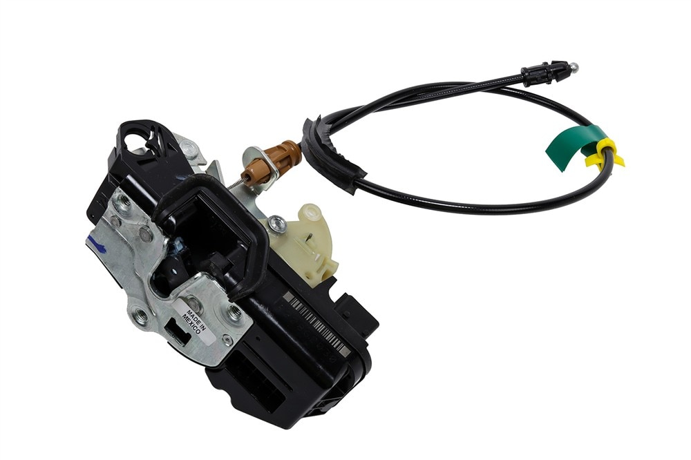 GM Genuine Parts Passenger Side Front Door Lock