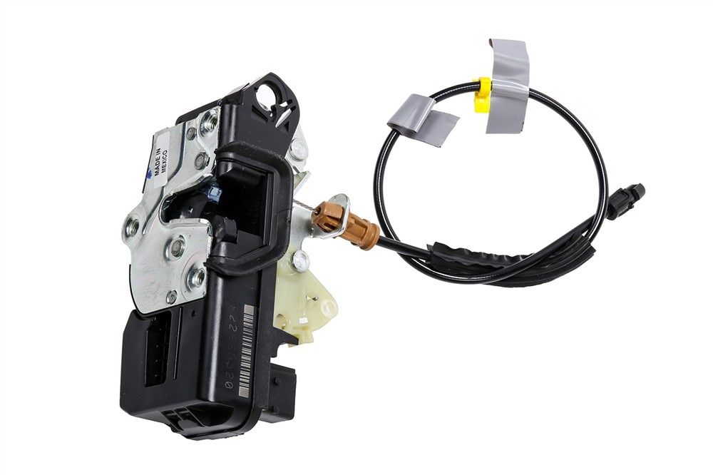 GM Genuine Parts Passenger Side Front Door Lock