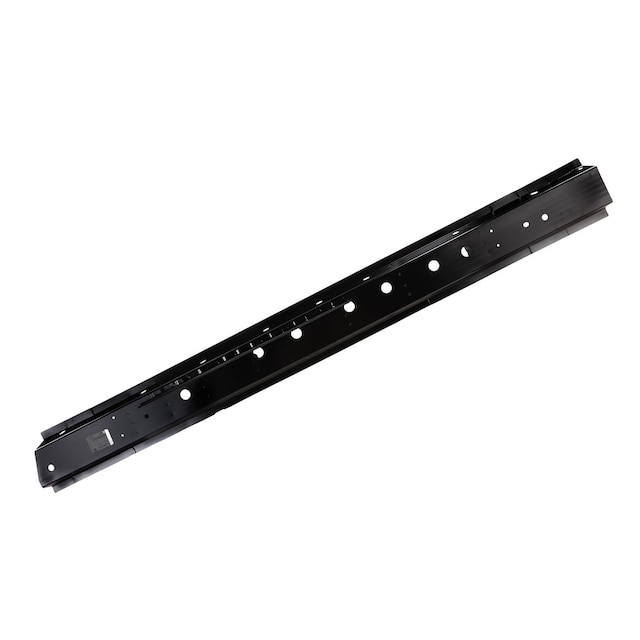 GM Genuine Parts Passenger Side Rocker Outer Panel