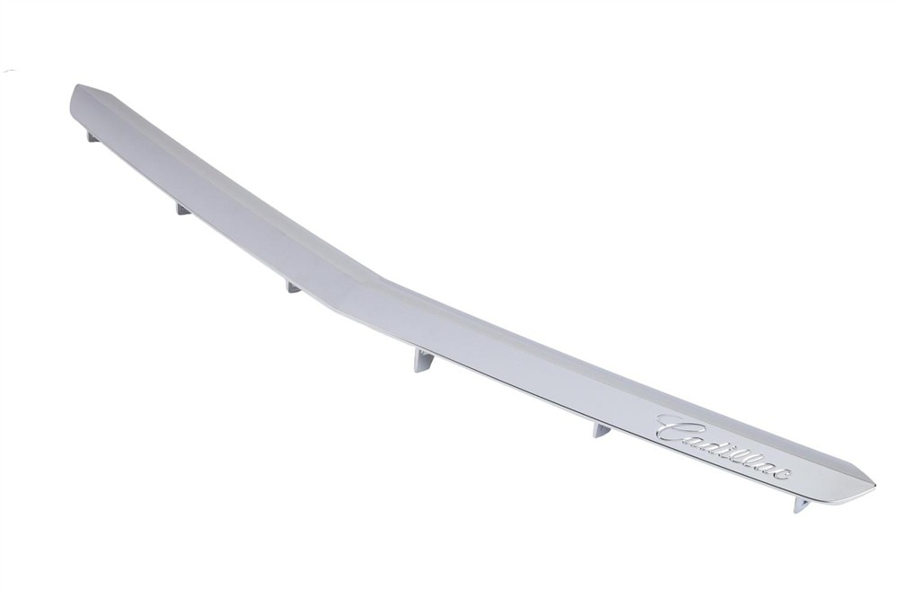 GM Genuine Parts Galvano Silver Rear Bumper Fascia Center Upper Molding