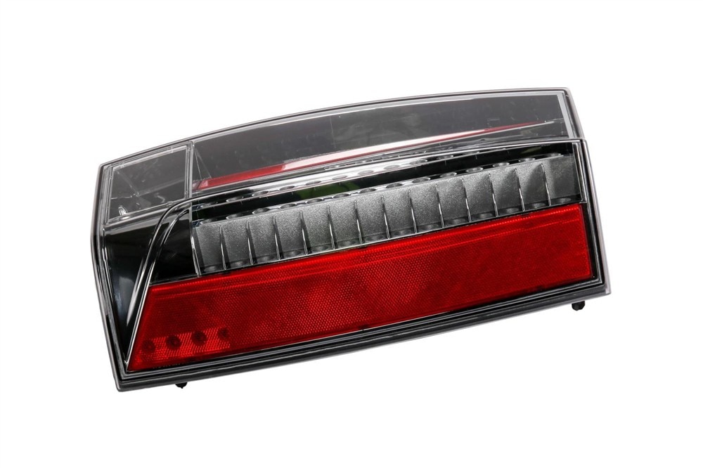 GM Genuine Parts Passenger Side Tail Lamp Assembly