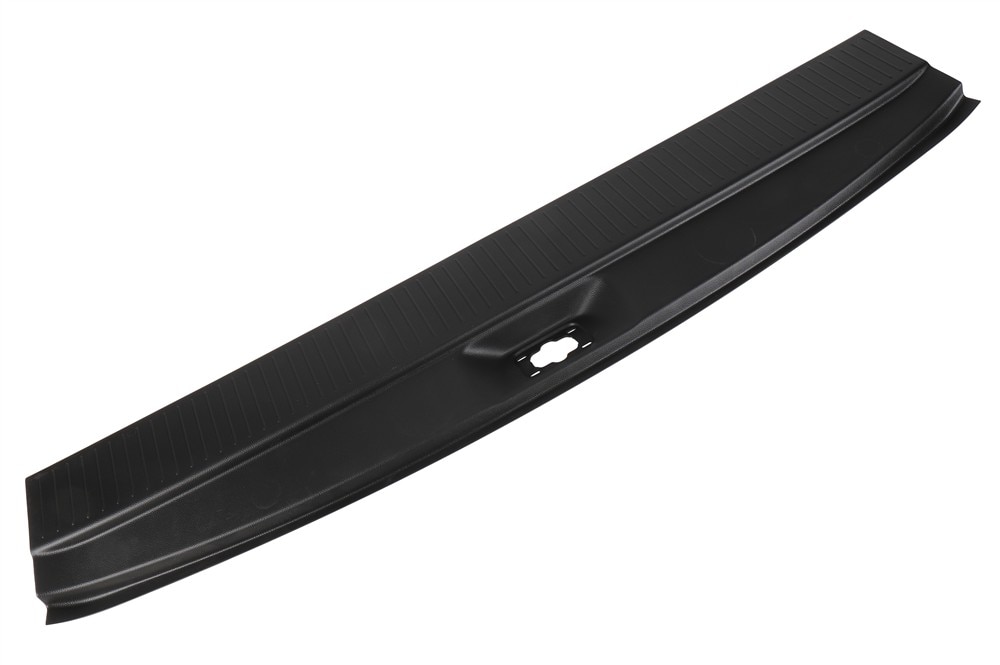 GM Genuine Parts Jet Black Liftgate Sill Plate