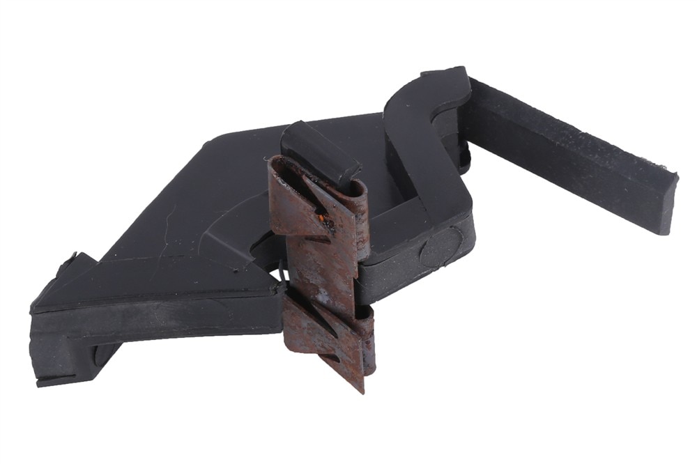 GM Genuine Parts Driver Side Body Hinge Pillar Upper Baffle