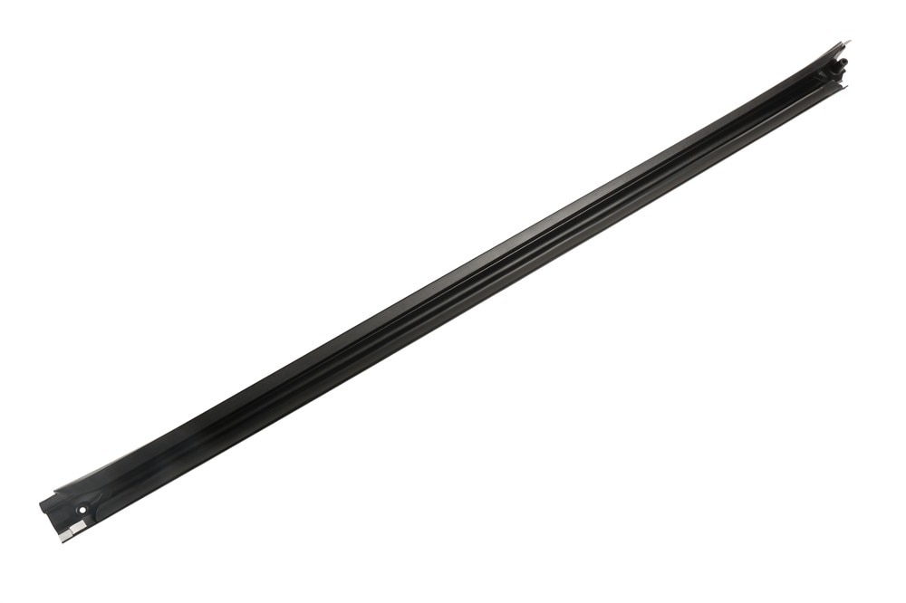 GM Genuine Parts Driver Side Rocker Panel Molding