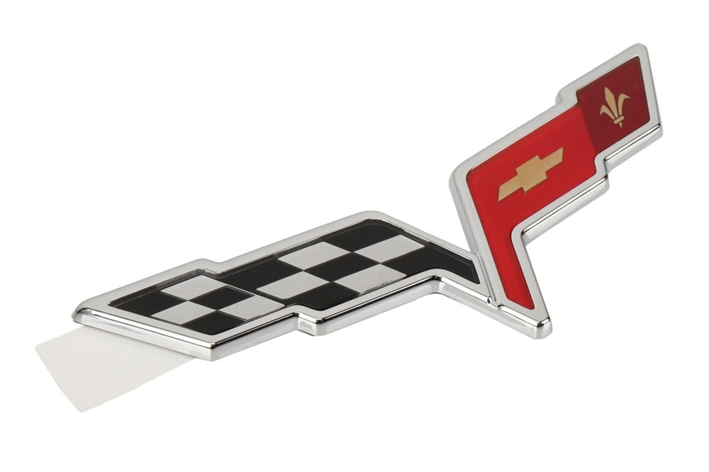 GM Genuine Parts Front Bumper Fascia Crossed-Flags Emblem in Chrome