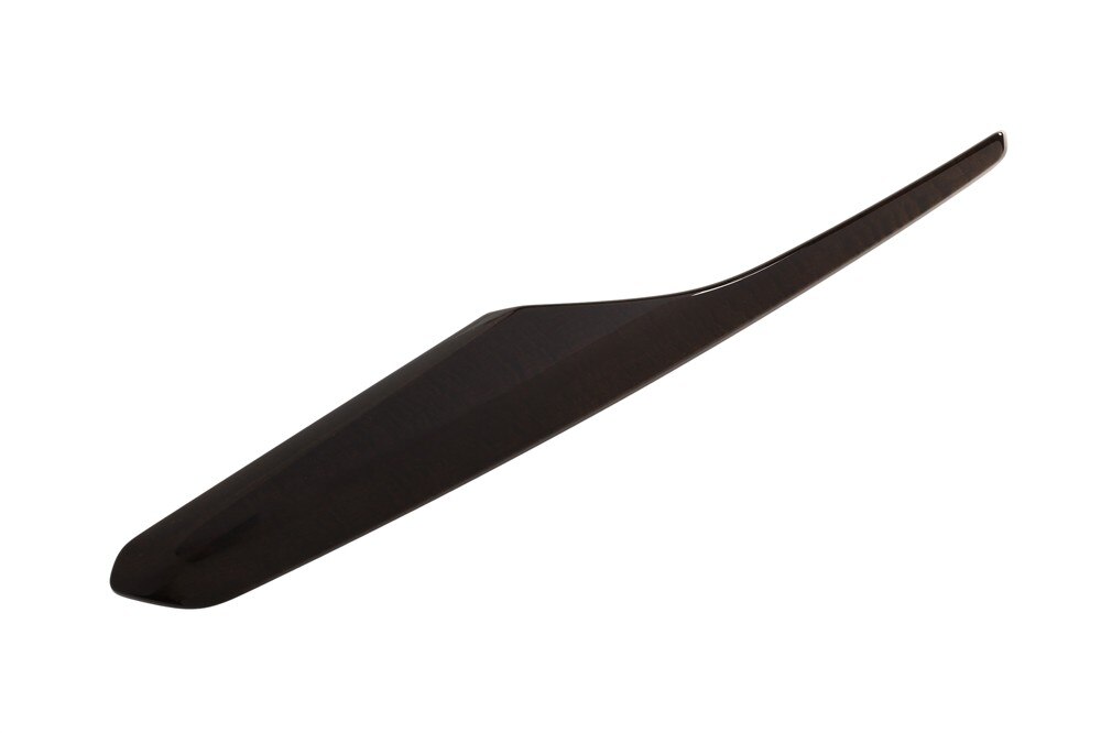 GM Genuine Parts Cafe Noir Eucalyptus Passenger Side Front Door Trim Panel Applique