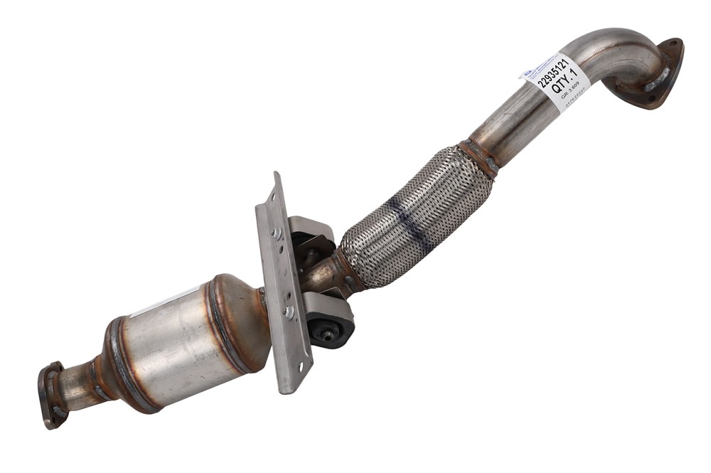 GM Genuine Parts Front Exhaust Pipe with 3-Way Catalytic Converter, Pipe, Flange, Bracket, Insulators, and Nut