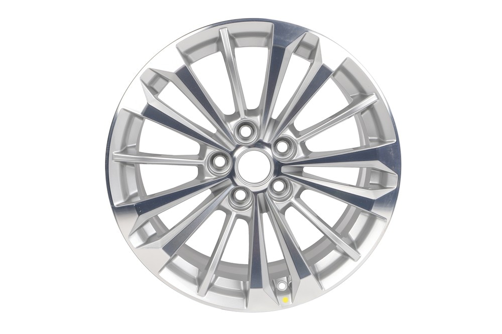 GM Genuine Parts 18x8.0in Aluminum Front and Rear Wheel
