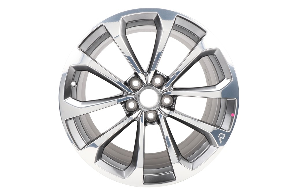 GM Genuine Parts 19x10-Inch Aluminum Rear Wheel