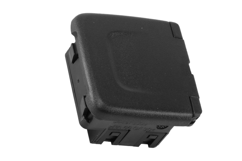 GM Genuine Parts Jet Black Accessory Power Receptacle