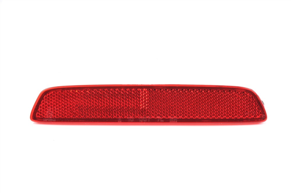 GM Genuine Parts Passenger Side Rear Bumper Fascia Reflector