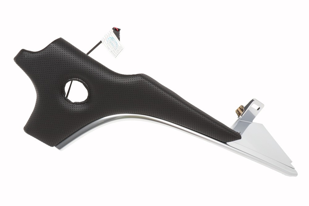 GM Genuine Parts Jet Black Instrument Panel Center Trim Pad