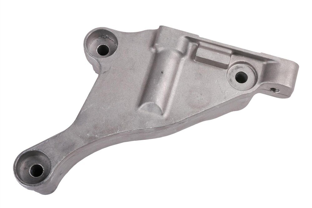 GM Genuine Parts Passenger Side Engine Mount Bracket