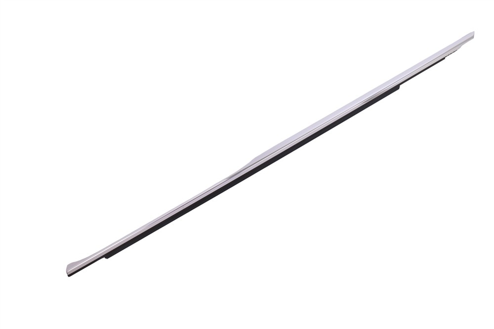 GM Genuine Parts Driver Side Front Door Window Belt Reveal Molding