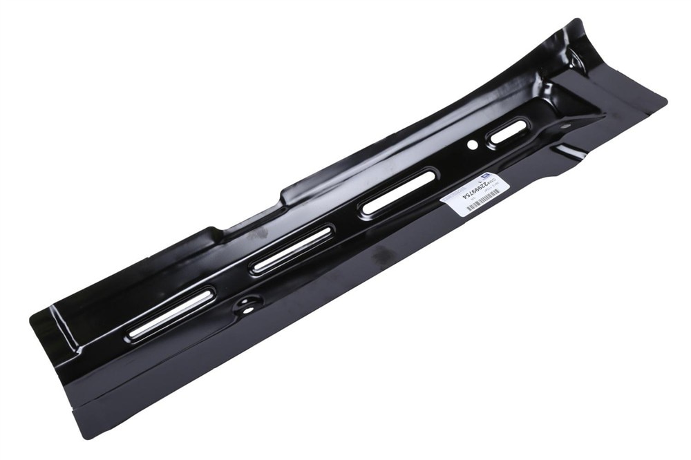 GM Genuine Parts Passenger Side Outer Roof Rail Extension