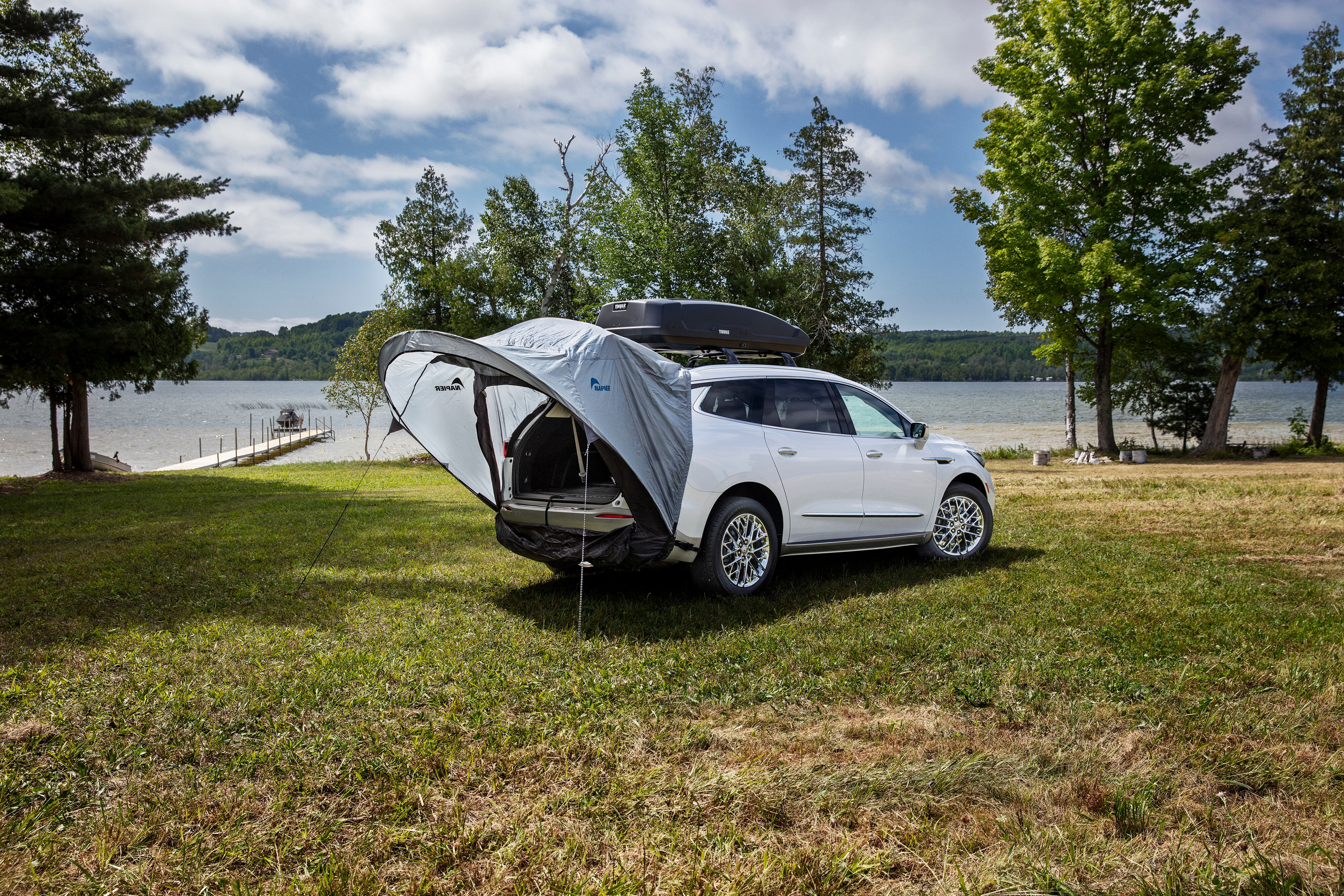 Buick Roof-Mounted Force XT XL™ Cargo Box by Thule® - Associated