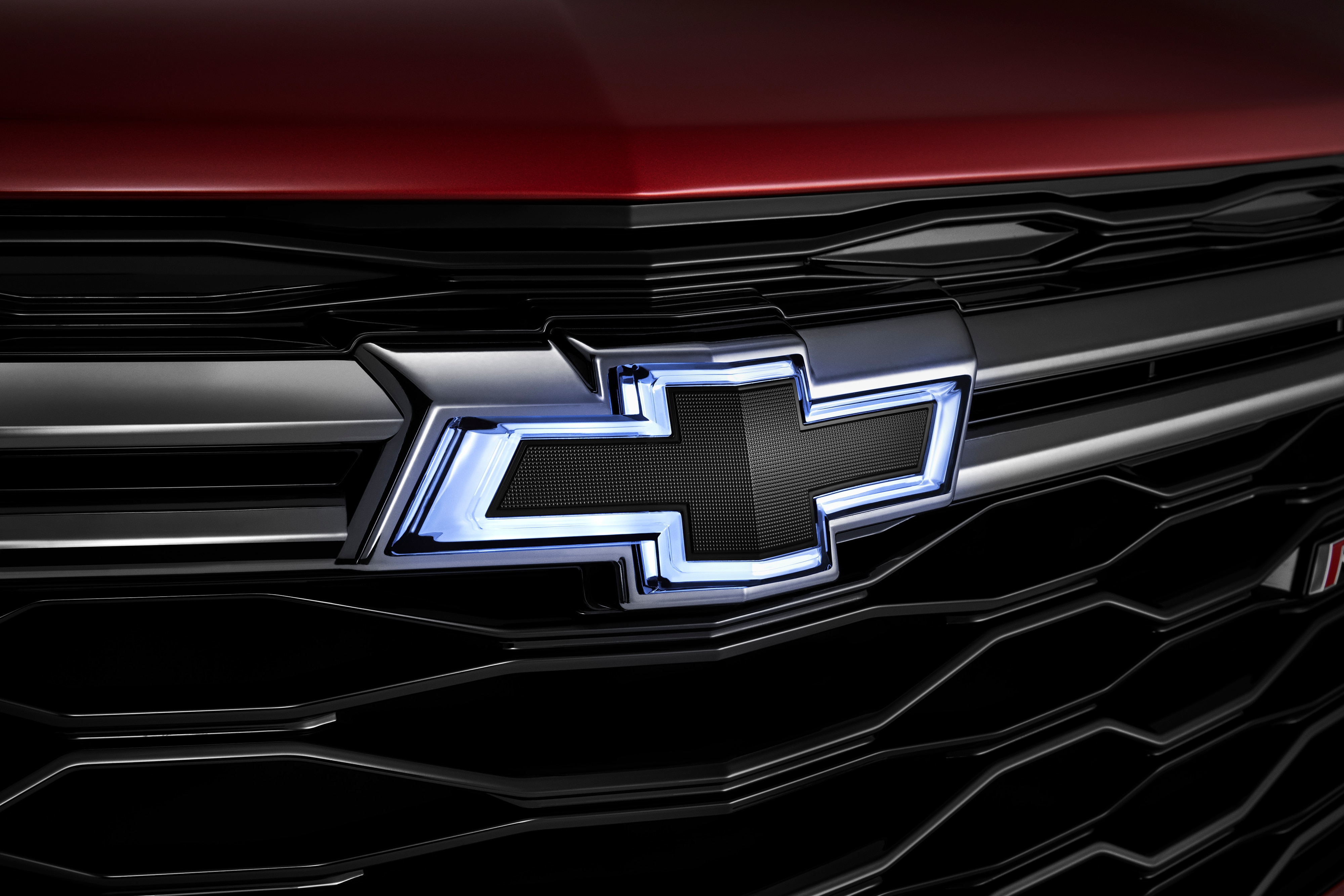 Illuminated Bowtie Emblem in Black