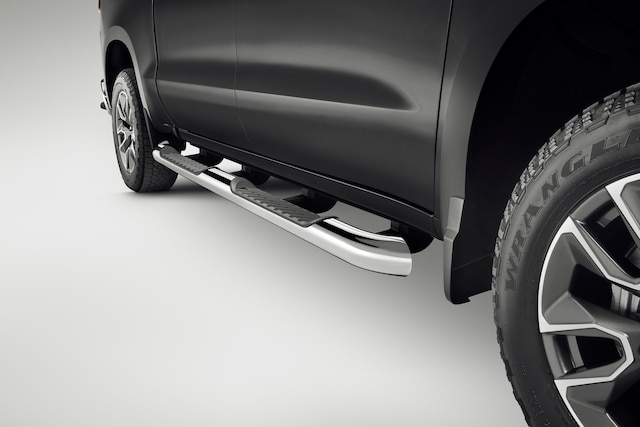 Crew Cab Standard Bed 6-Inch Rectangular Wheel-to-Wheel Assist Steps in ...