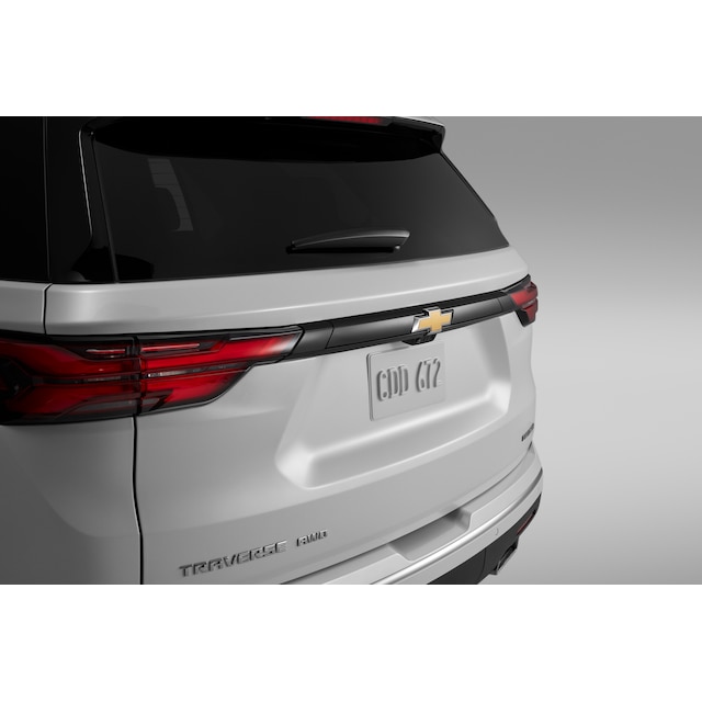 Liftgate Applique in Gloss Black (for models with Rear Camera Mirror)