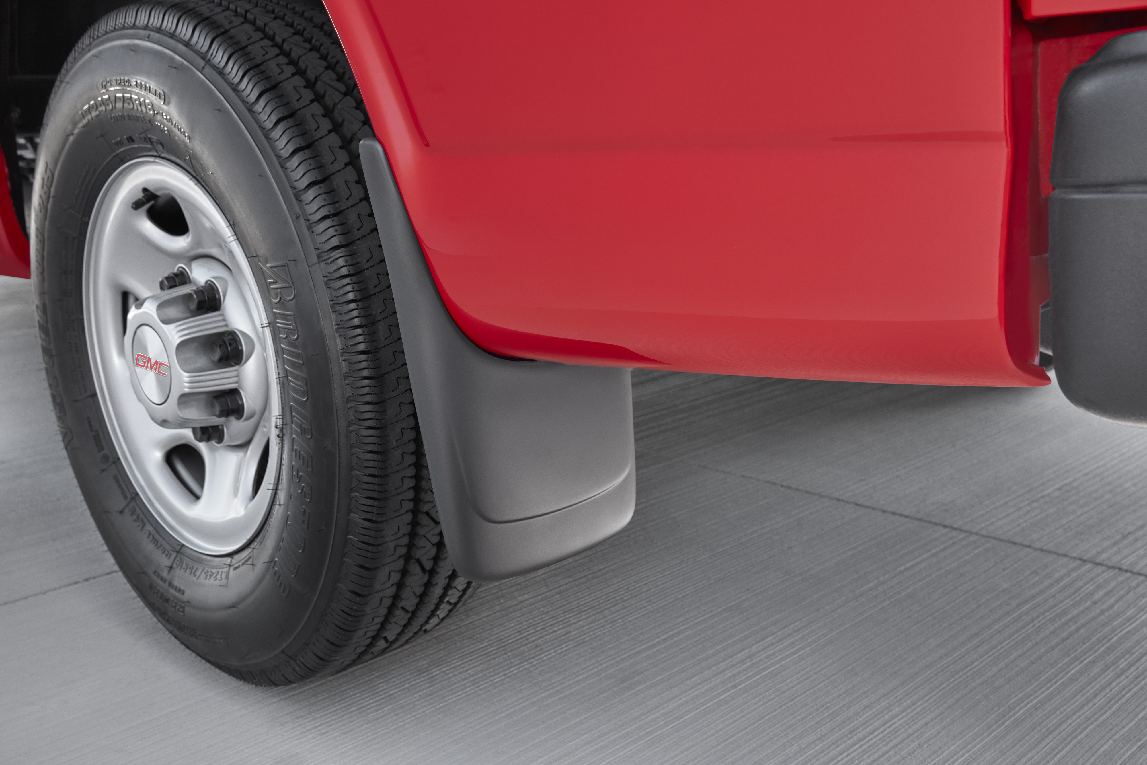 Rear Molded Splash Guards in Black