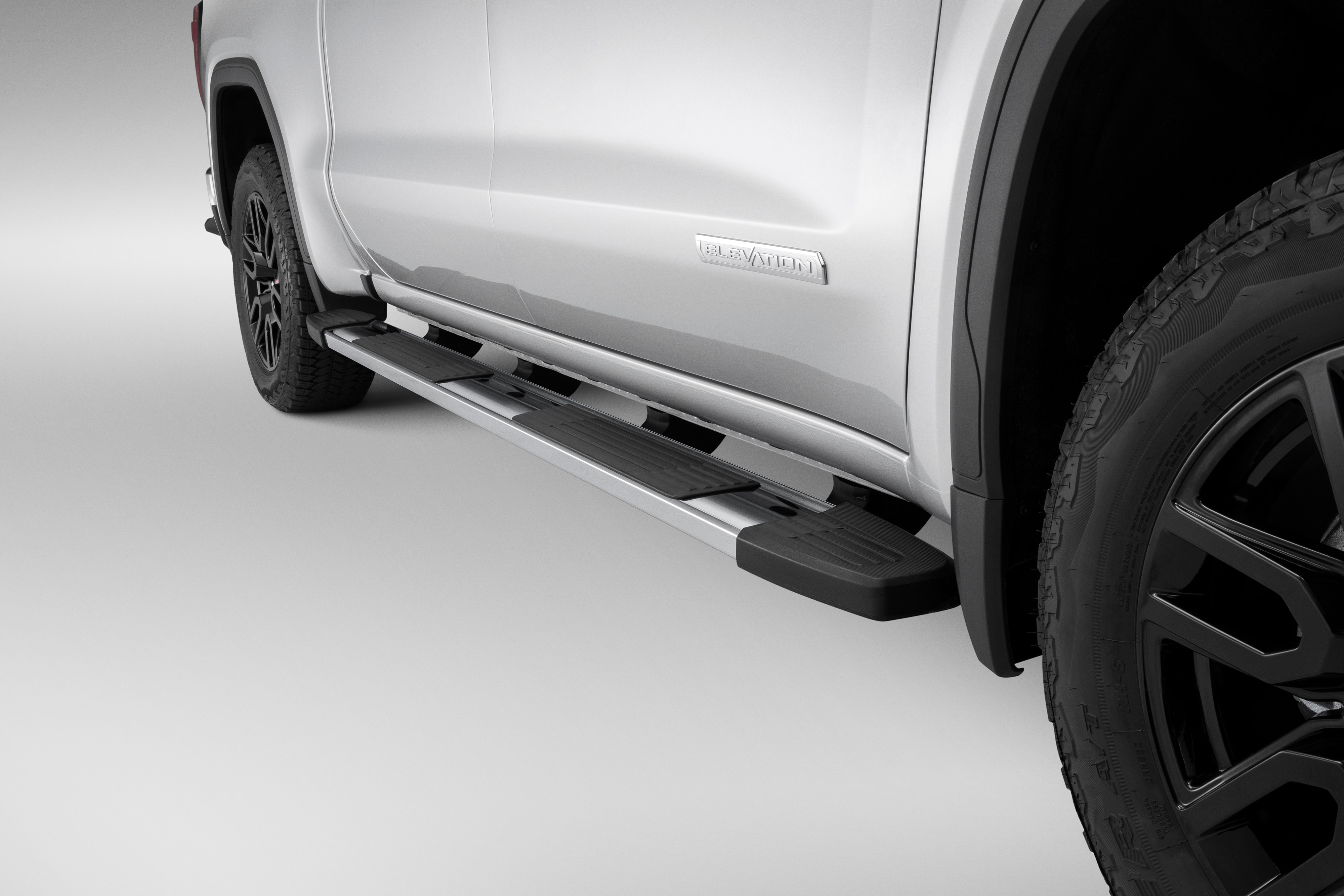 Crew Cab Short Bed 6-Inch Rectangular Wheel-to-Wheel Assist Steps
