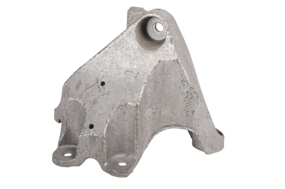 GM Genuine Parts Passenger Side Engine Mount Bracket