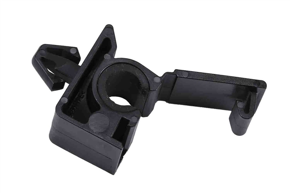 GM Genuine Parts Air Conditioning Compressor and Evaporator Hose Clip