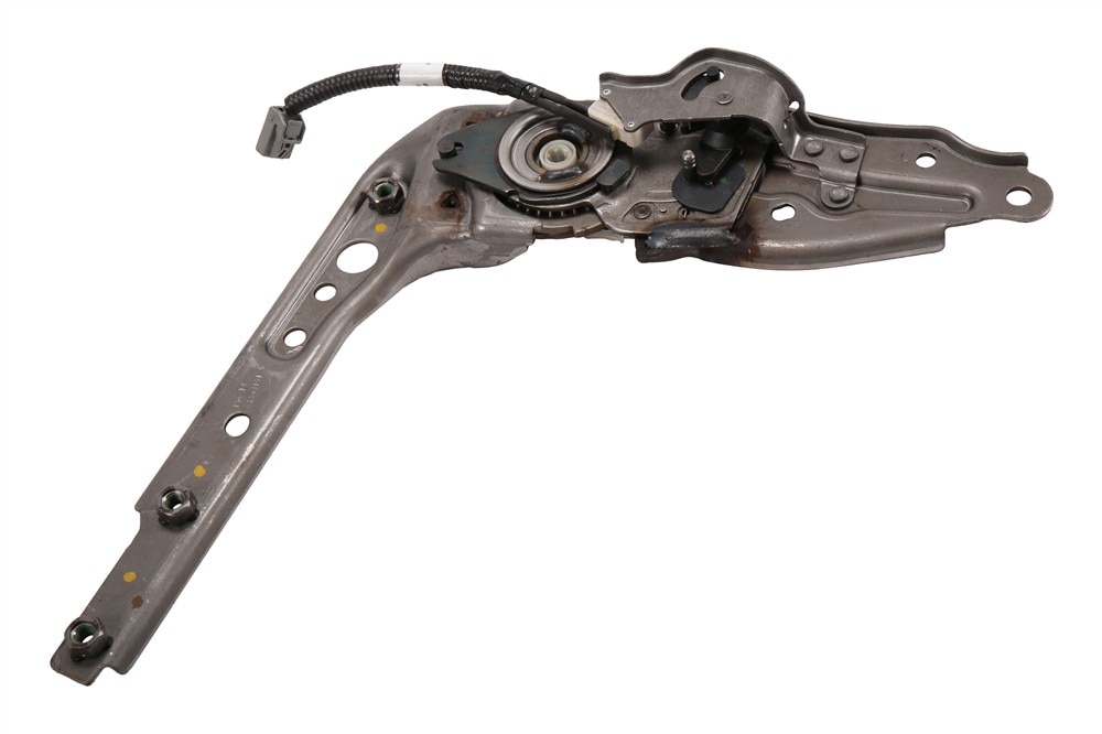 GM Genuine Parts Passenger Side Front Seat Recliner