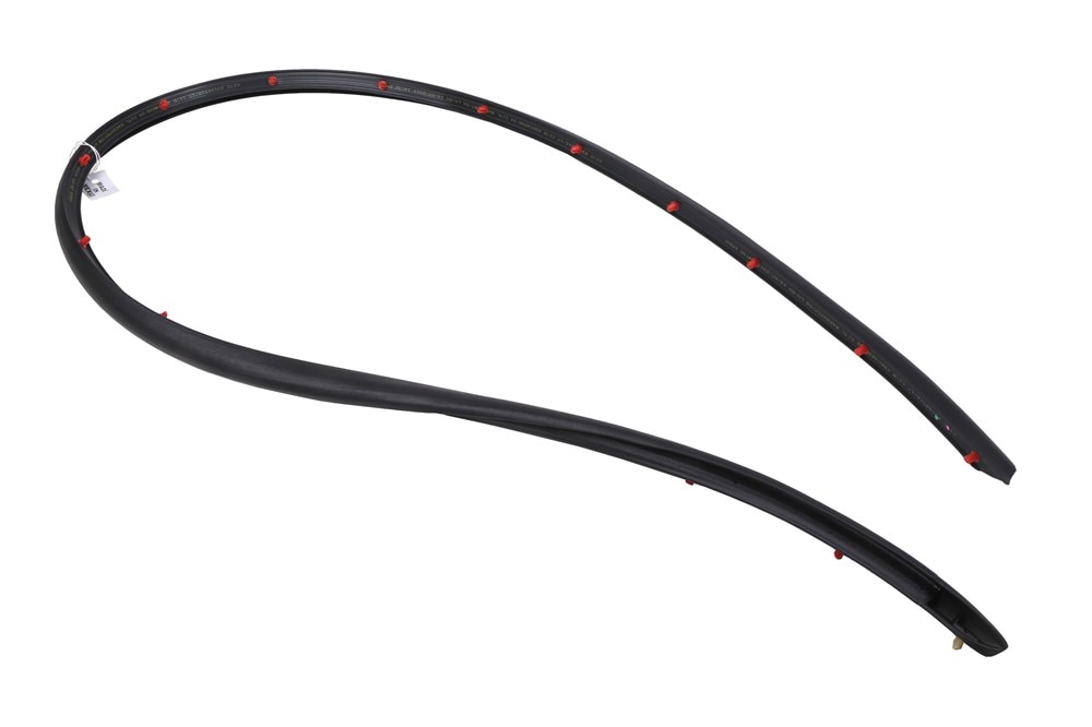 GM Genuine Parts Driver Side Door Lower Auxiliary Weatherstrip
