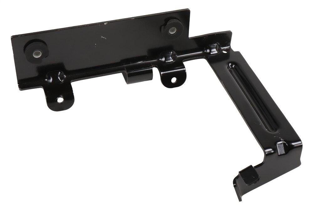 GM Genuine Parts Passenger Side Radiator Lower Bracket