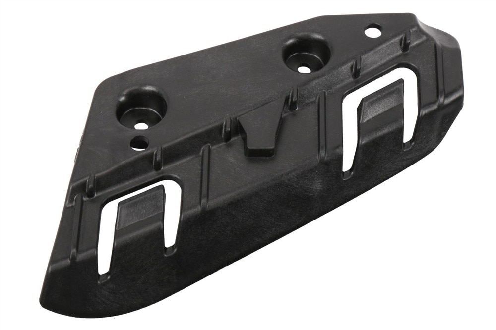 GM Genuine Parts Passenger Side Rear Bumper Fascia Tail Lamp Opening Bracket