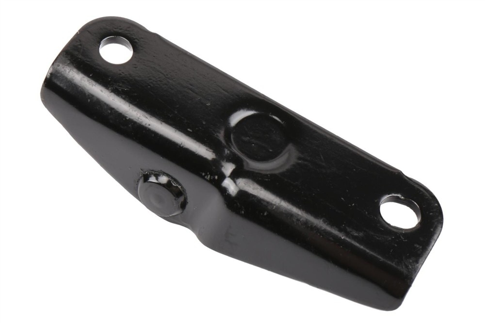 GM Genuine Parts Passenger Side Liftgate Strut Bracket