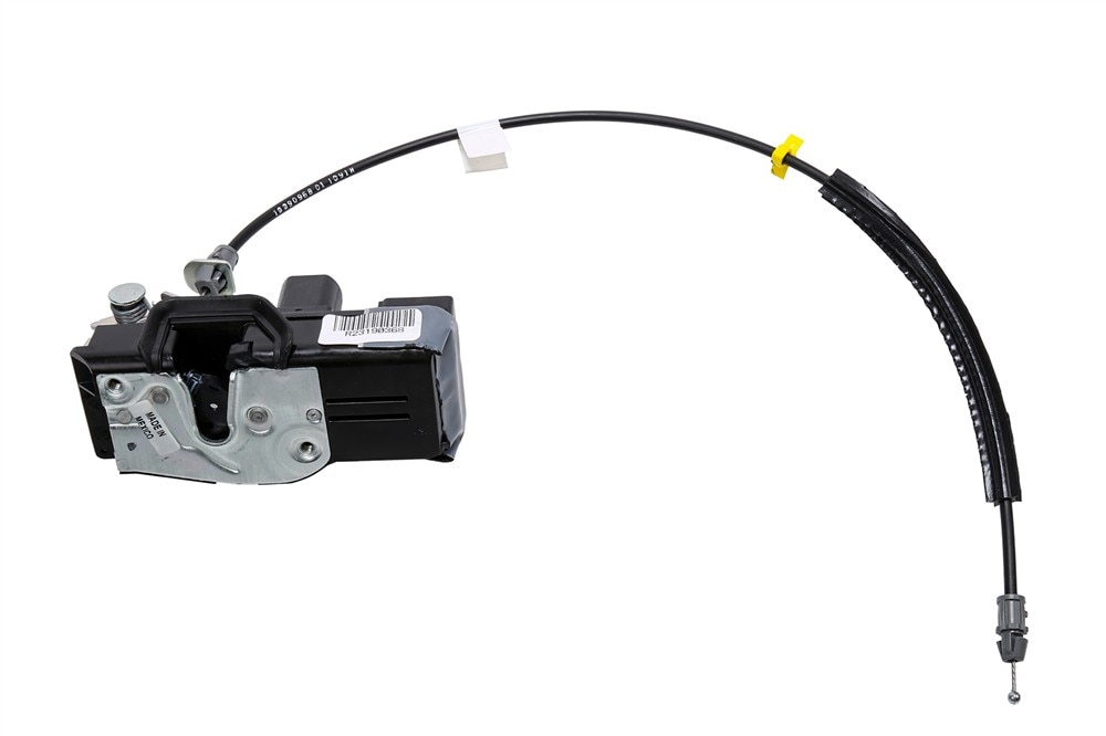 GM Genuine Parts Front Passenger Side Door Latch
